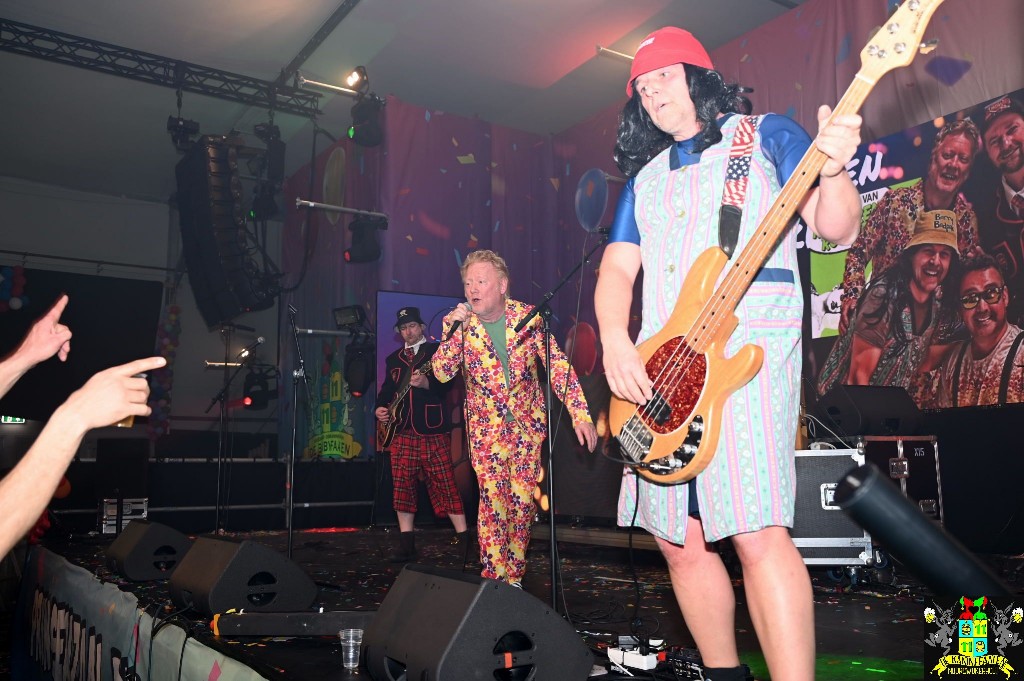 ../Images/Steegfeest XL 192.jpg